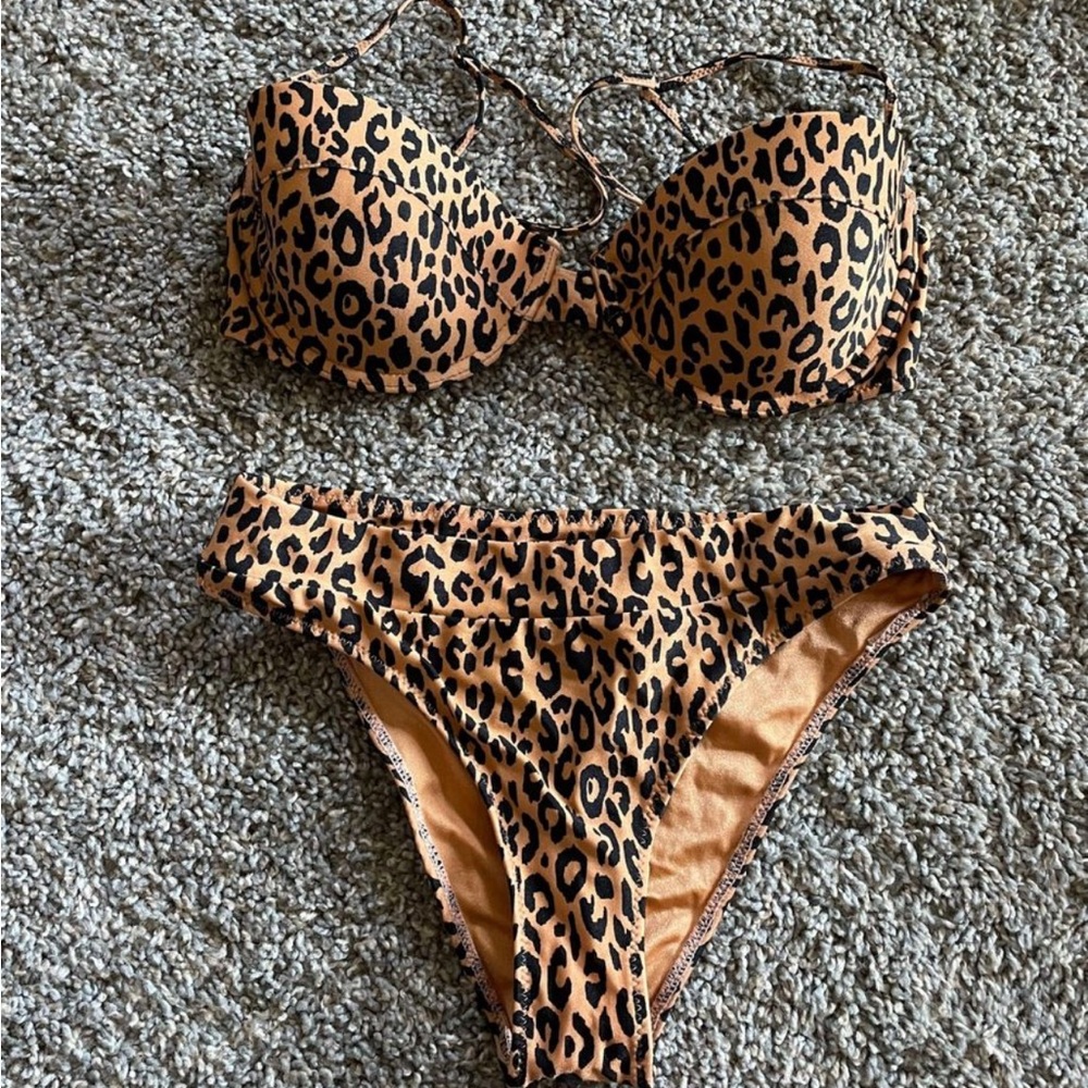 Triangl Bikini